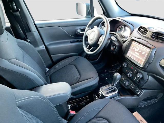 2022 Jeep Renegade Altitude 4x4