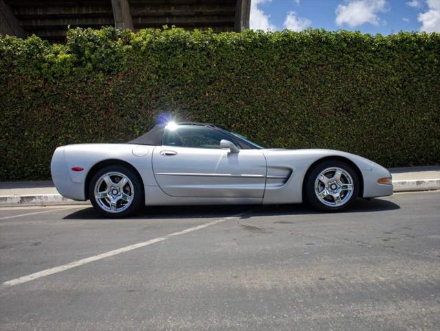 1999 Chevrolet Corvette Base