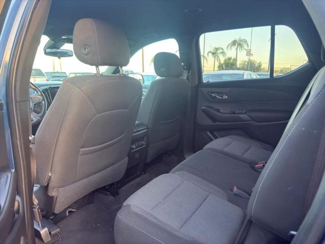 2022 Chevrolet Traverse FWD LT Cloth