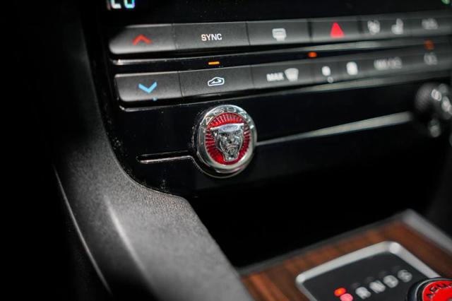 2017 Jaguar F-PACE 35t Prestige