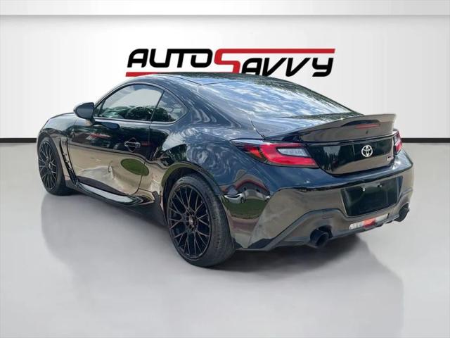 2024 Toyota GR86 Premium