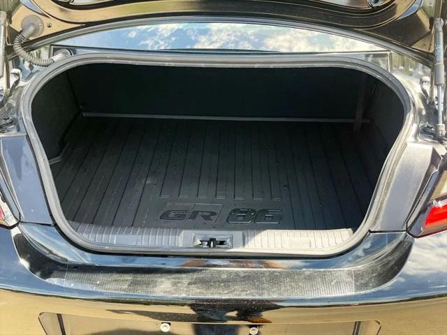 2024 Toyota GR86 Premium