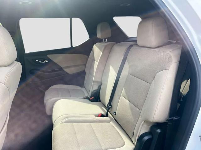 2023 Chevrolet Traverse FWD LS