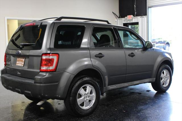 2011 Ford Escape XLS