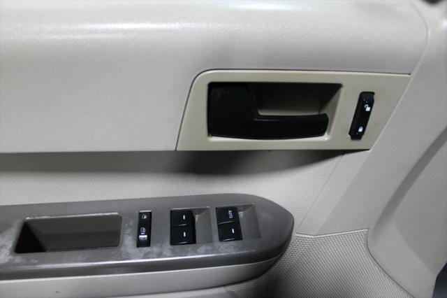 2011 Ford Escape XLS
