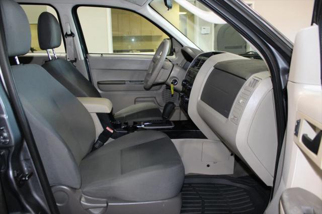 2011 Ford Escape XLS