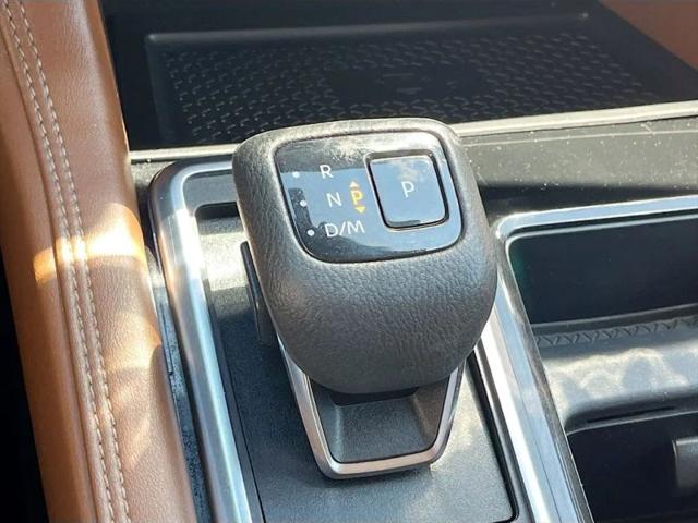 2023 Nissan Pathfinder Platinum 4WD