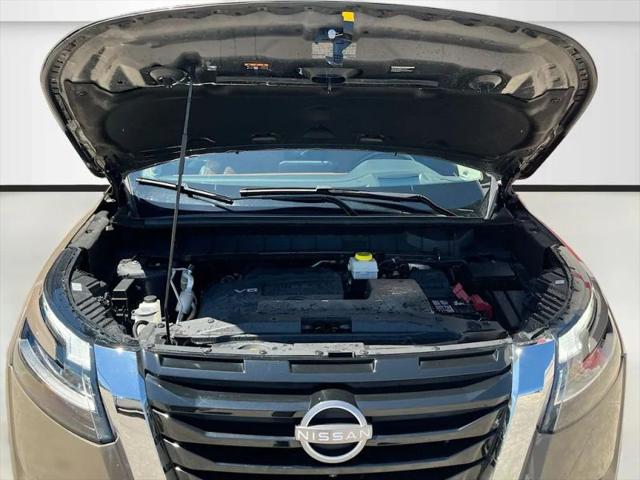 2023 Nissan Pathfinder Platinum 4WD