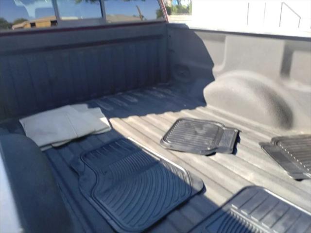 2004 Ford F-150 XL
