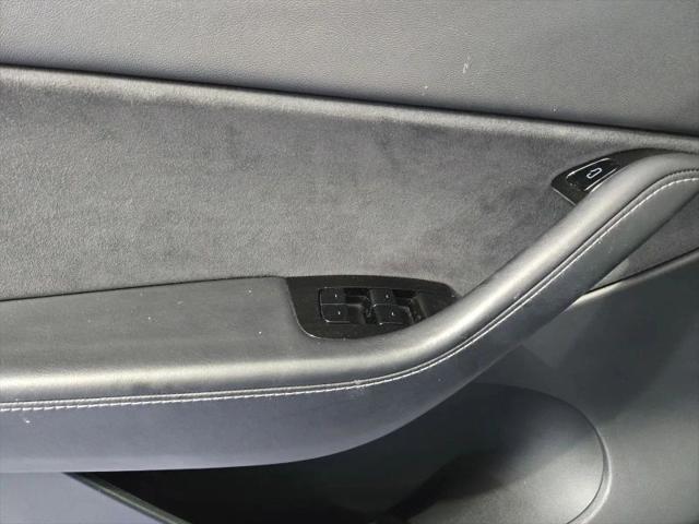 2021 Tesla Model Y Standard Range Rear-Wheel Drive