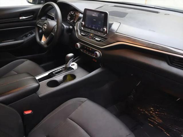 2023 Nissan Altima SV FWD
