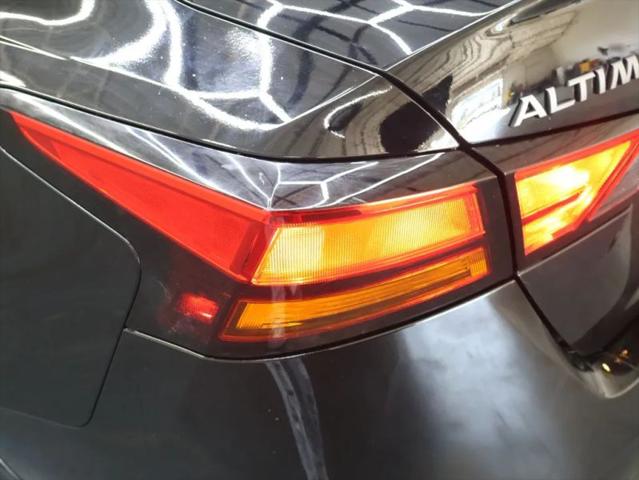 2023 Nissan Altima SV FWD