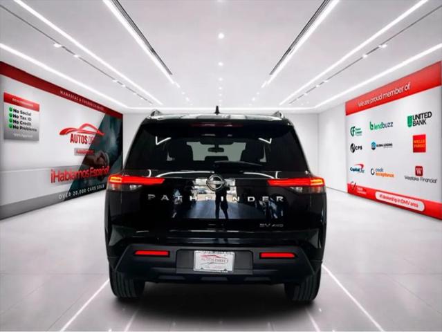 2022 Nissan Pathfinder SV 4WD