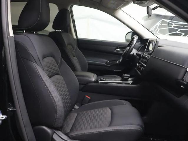 2022 Nissan Pathfinder SV 4WD