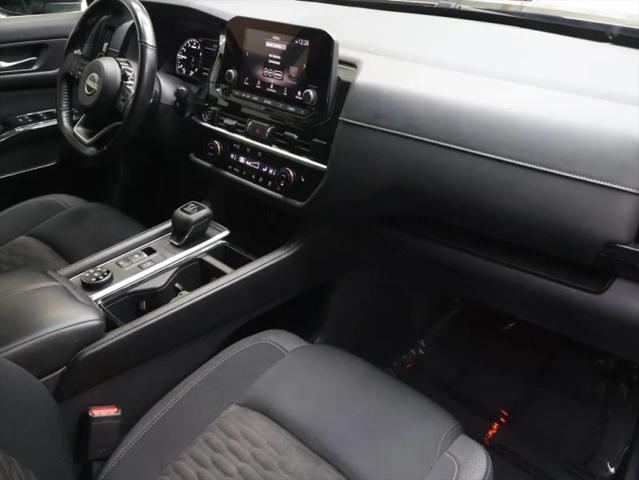 2022 Nissan Pathfinder SV 4WD
