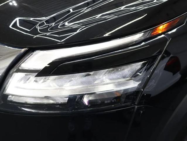 2022 Nissan Pathfinder SV 4WD