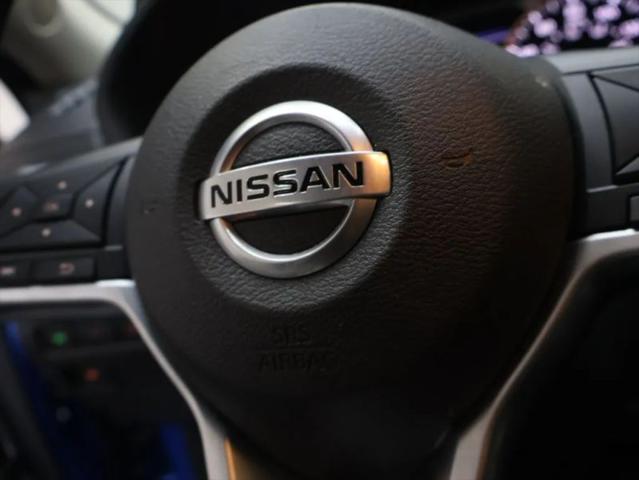 2022 Nissan Sentra SV Xtronic CVT