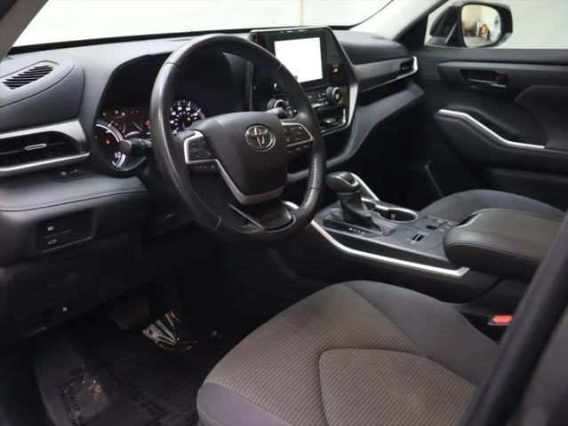 2023 Toyota Highlander Hybrid LE