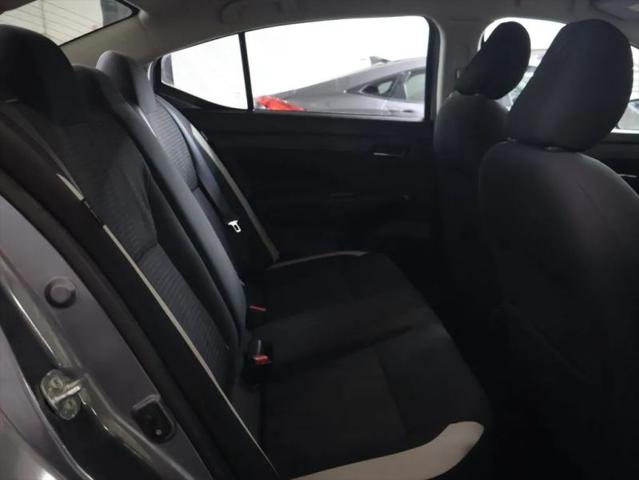 2021 Nissan Versa SV Xtronic CVT