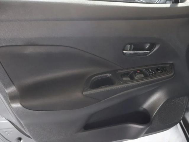 2021 Nissan Versa SV Xtronic CVT