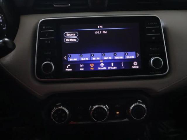2021 Nissan Versa SV Xtronic CVT