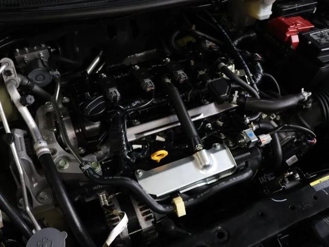 2021 Nissan Versa SV Xtronic CVT
