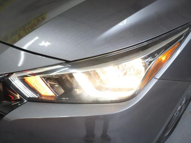 2021 Nissan Versa SV Xtronic CVT