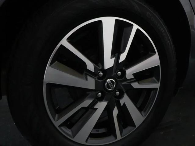 2021 Nissan Versa SV Xtronic CVT