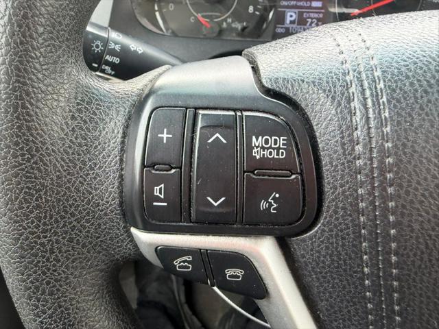 2017 Toyota Sienna LE 8 Passenger