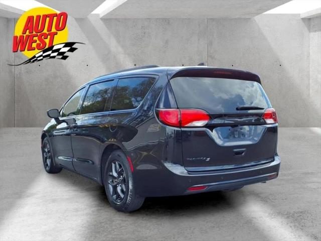 2020 Chrysler Pacifica Touring L Plus