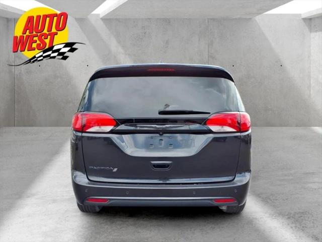 2020 Chrysler Pacifica Touring L Plus