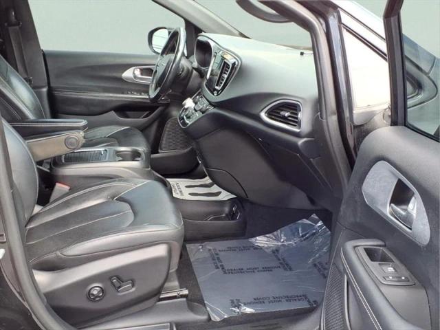 2020 Chrysler Pacifica Touring L Plus