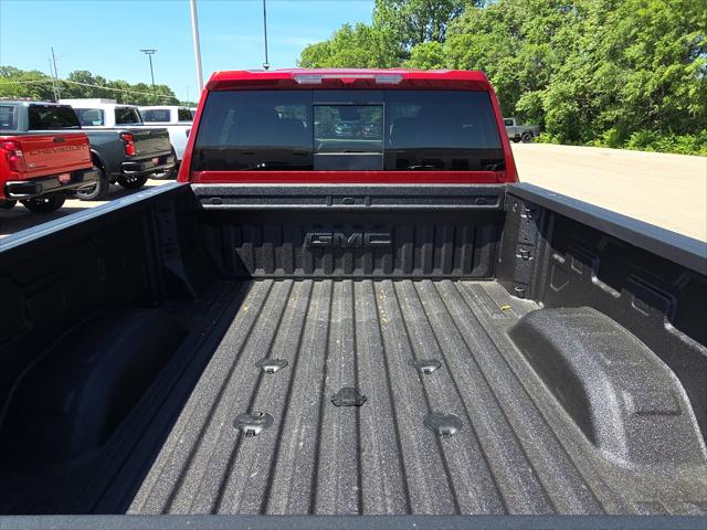 2026 GMC Sierra 2500HD Crew Cab, Standard Bed, SLT, 4WD