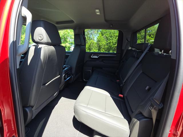 2026 GMC Sierra 2500HD Crew Cab, Standard Bed, SLT, 4WD