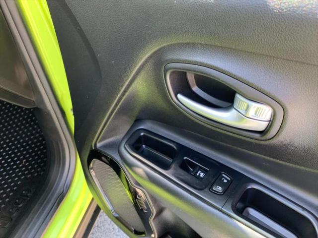 2017 Jeep Renegade Altitude 4x4