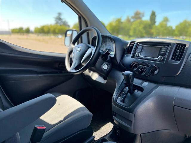 2019 Nissan NV200 S