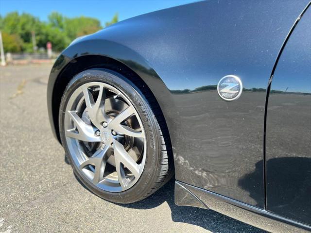 2011 Nissan 370Z Touring
