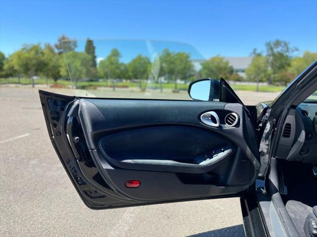 2011 Nissan 370Z Touring