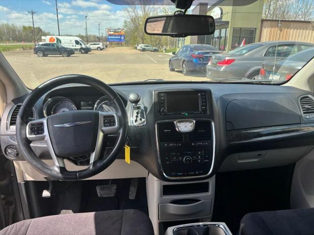 2011 Chrysler Town & Country Touring