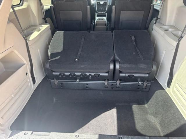 2011 Chrysler Town & Country Touring
