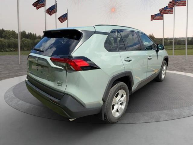 2020 Toyota RAV4 XLE
