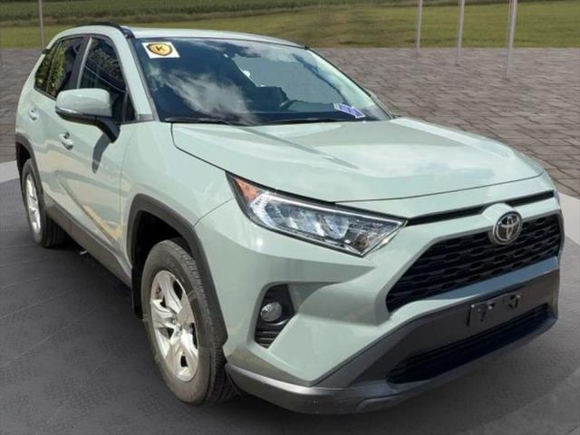 2020 Toyota RAV4 XLE