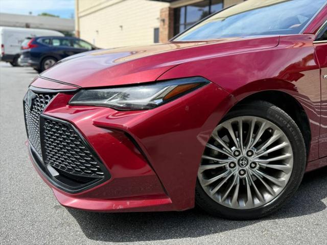 2019 Toyota Avalon Hybrid Limited