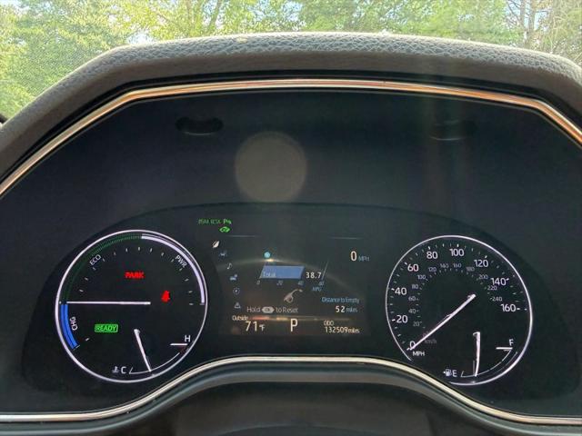 2019 Toyota Avalon Hybrid Limited