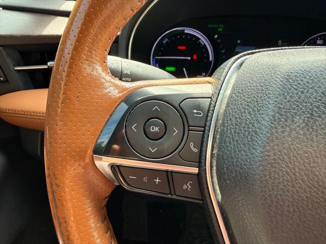 2019 Toyota Avalon Hybrid Limited