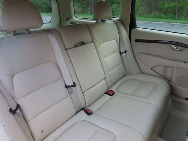 2016 Volvo XC70 T5 Premier