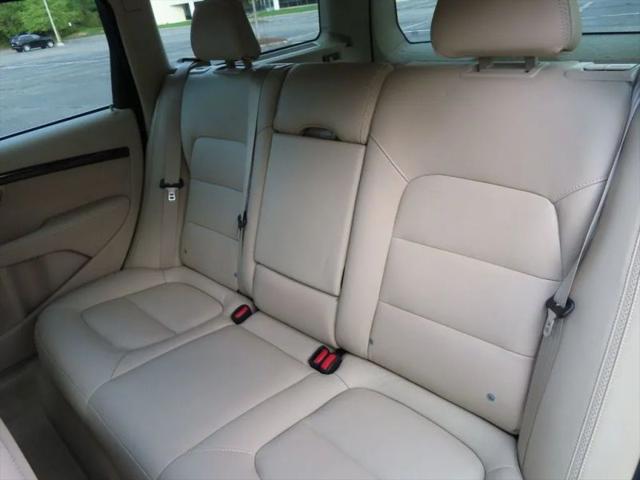 2016 Volvo XC70 T5 Premier
