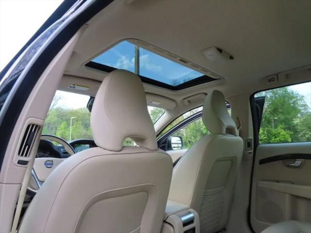 2016 Volvo XC70 T5 Premier