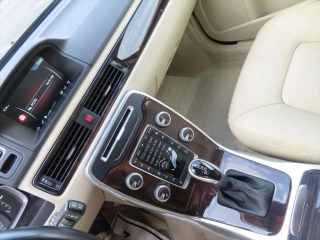 2016 Volvo XC70 T5 Premier