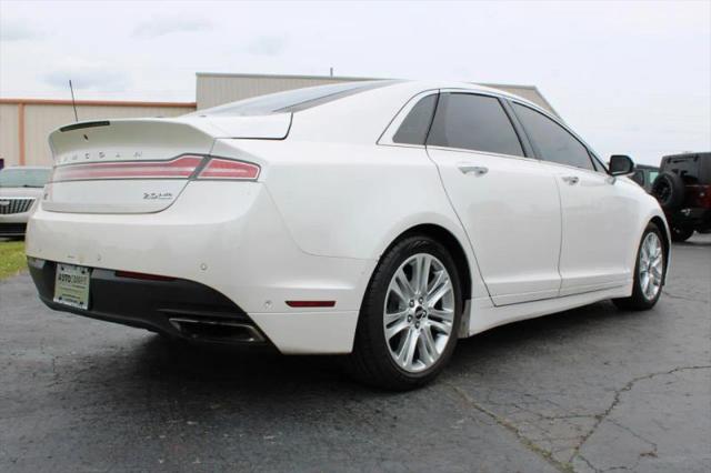 2014 Lincoln MKZ Base